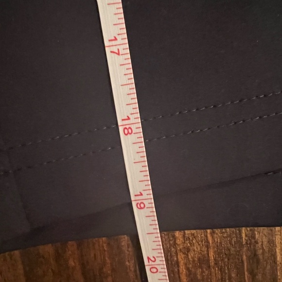 Haggar men’s the active series jogger short size 30, navy blue, EUC, belted - Picture 8 of 9